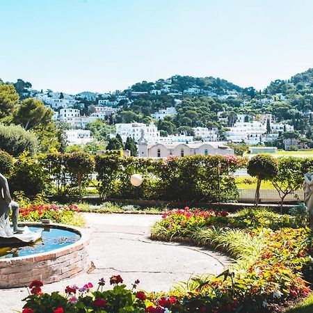 Parco Augusto Bed & Breakfast Capri Bagian luar foto