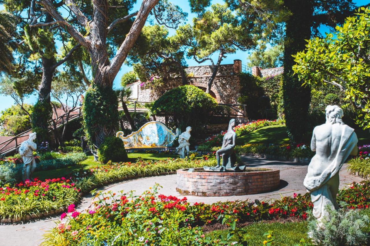 Parco Augusto Bed & Breakfast Capri Bagian luar foto