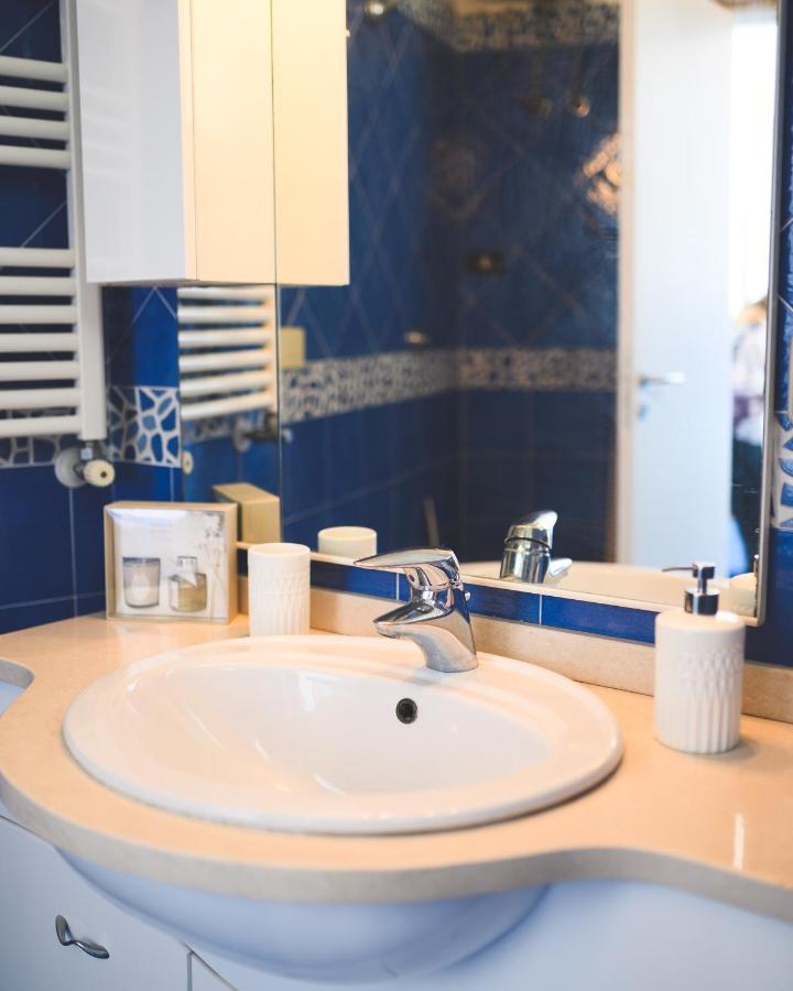Parco Augusto Bed & Breakfast Capri Bagian luar foto