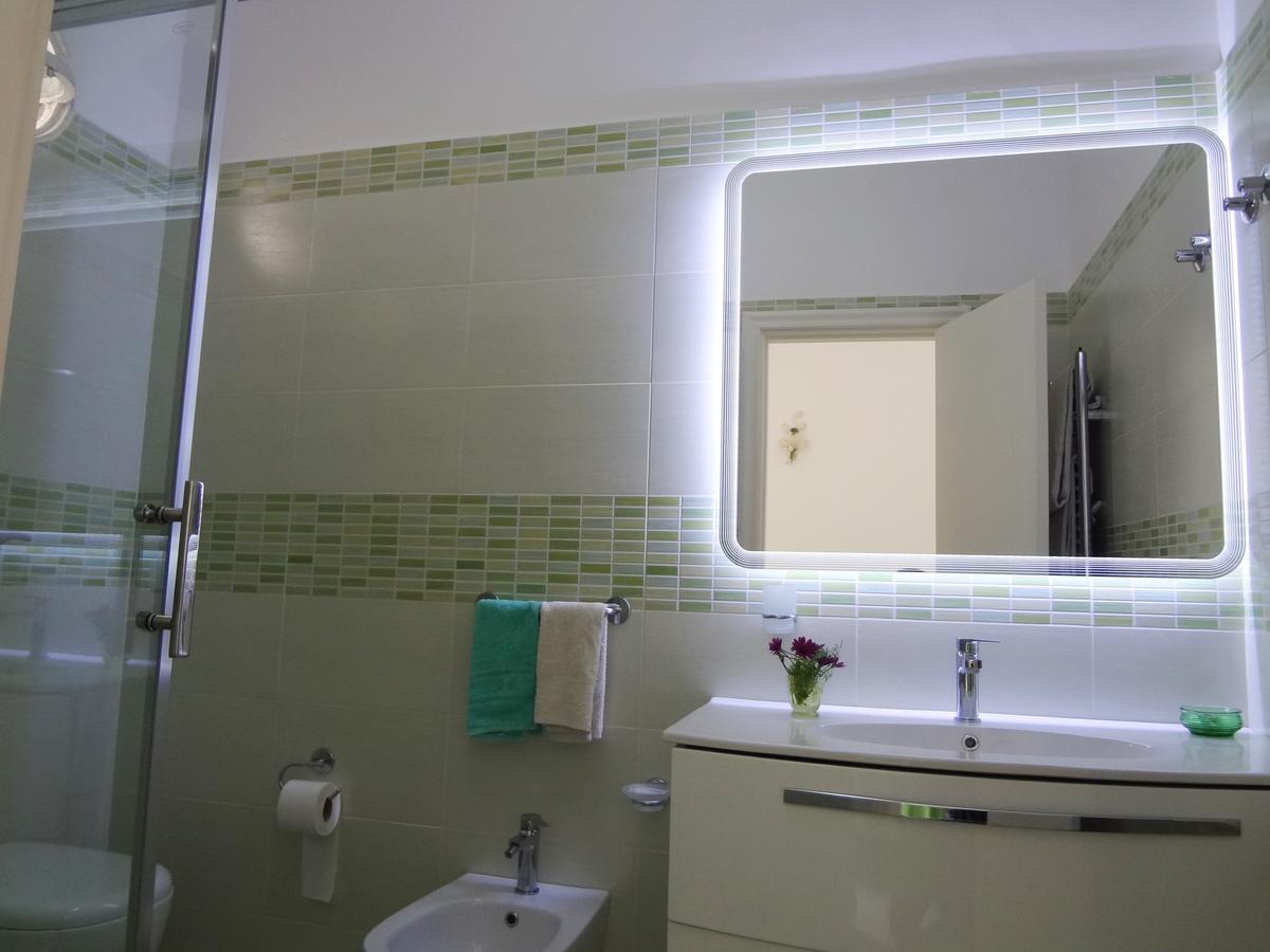 Parco Augusto Bed & Breakfast Capri Bagian luar foto